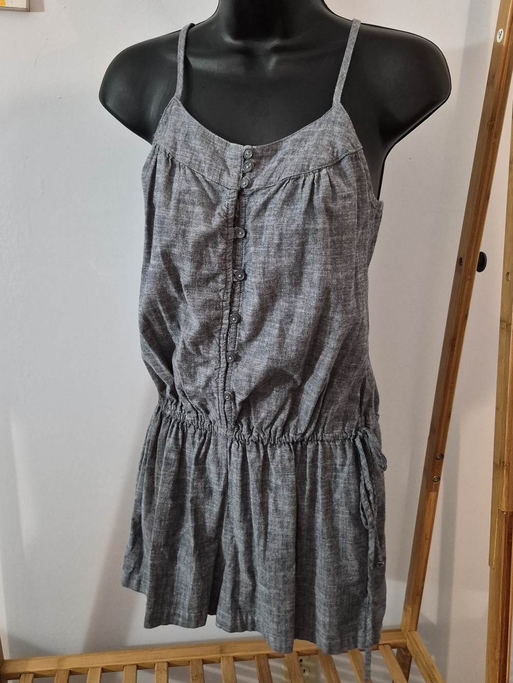 Women's Gray Sleeveless Button-Front Romper
